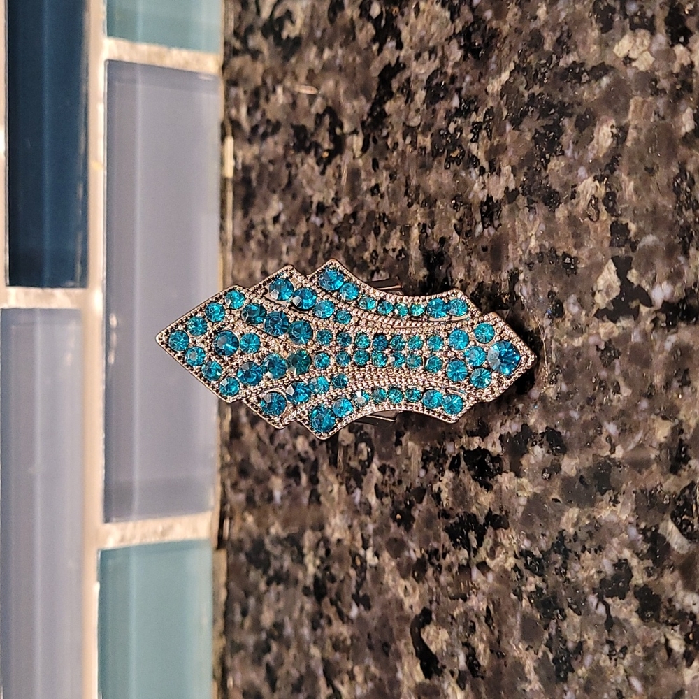 Blue gem ring